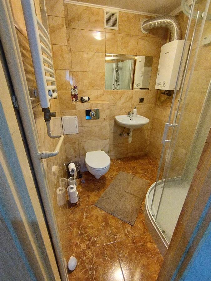 Apartament Przy Dworcu W Sanoku Exterior photo