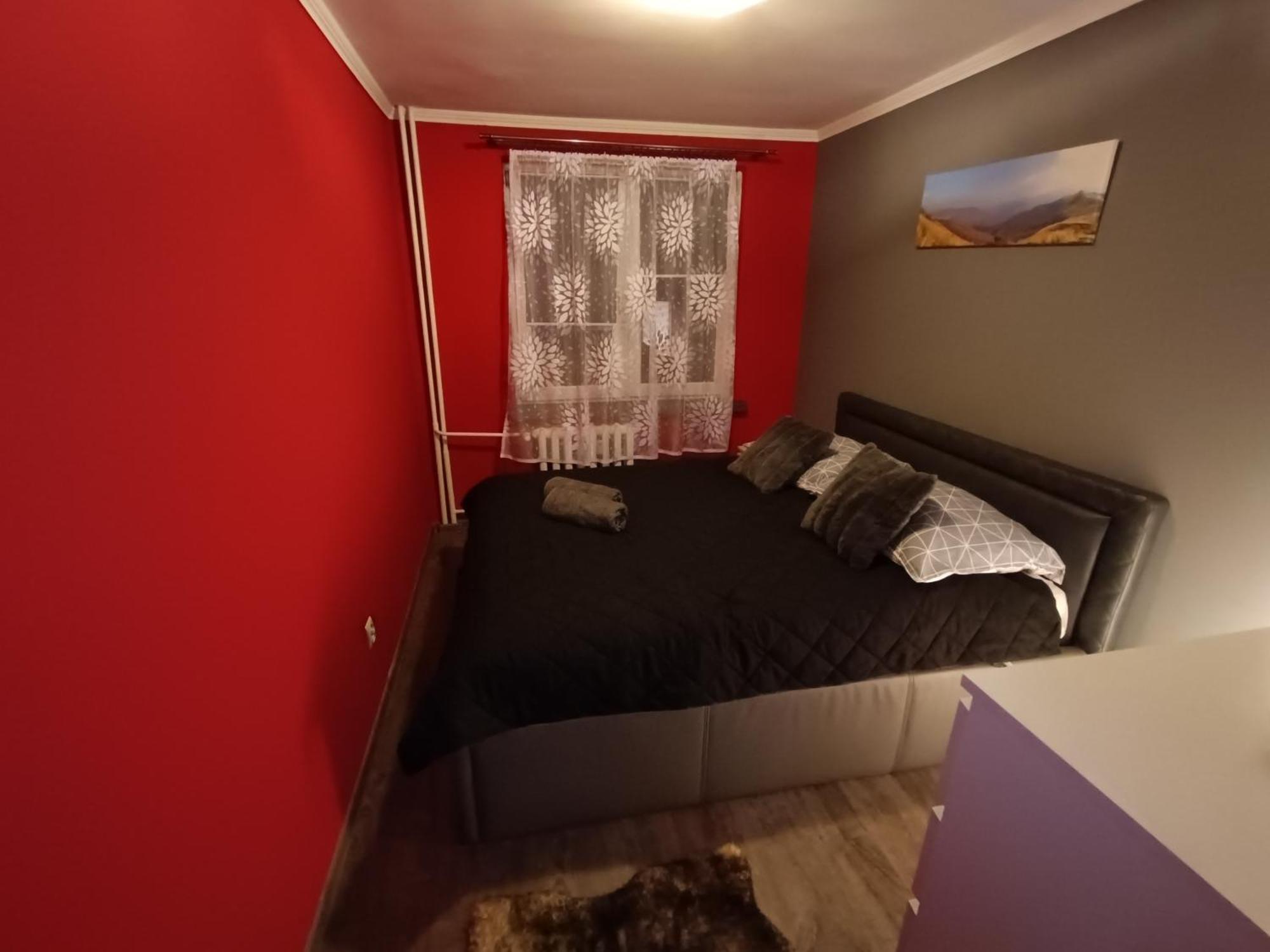 Apartament Przy Dworcu W Sanoku Exterior photo