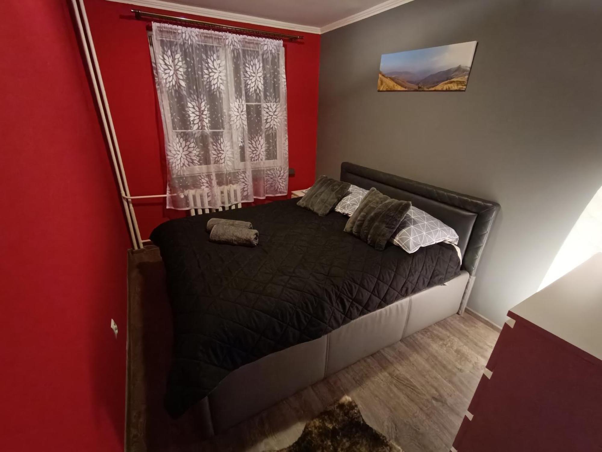 Apartament Przy Dworcu W Sanoku Exterior photo